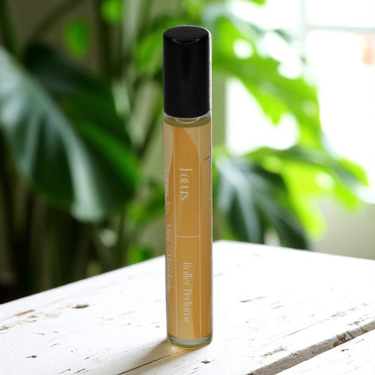 focus mood enhancing roller perfume  by whispering daisies