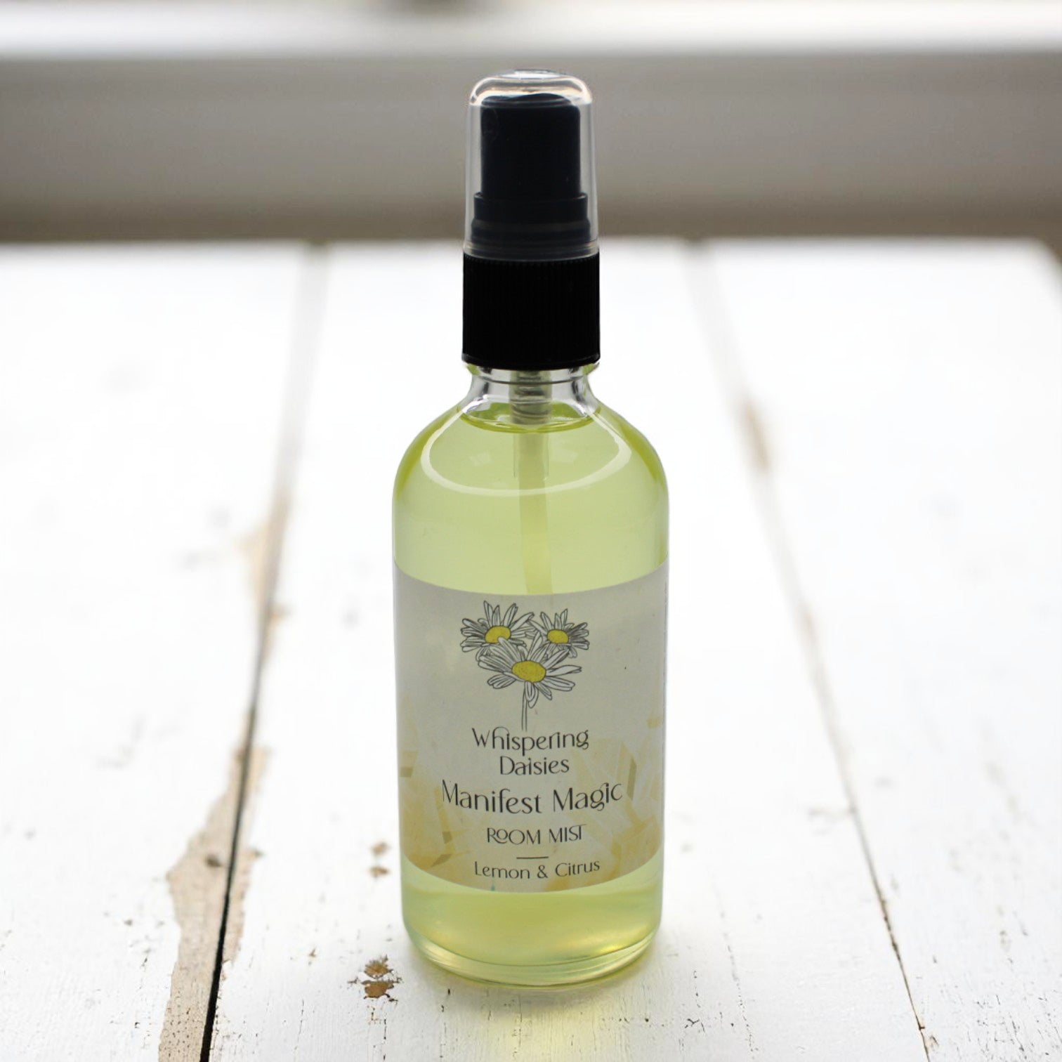 manifest magic 100ml room mist from whispering daisies