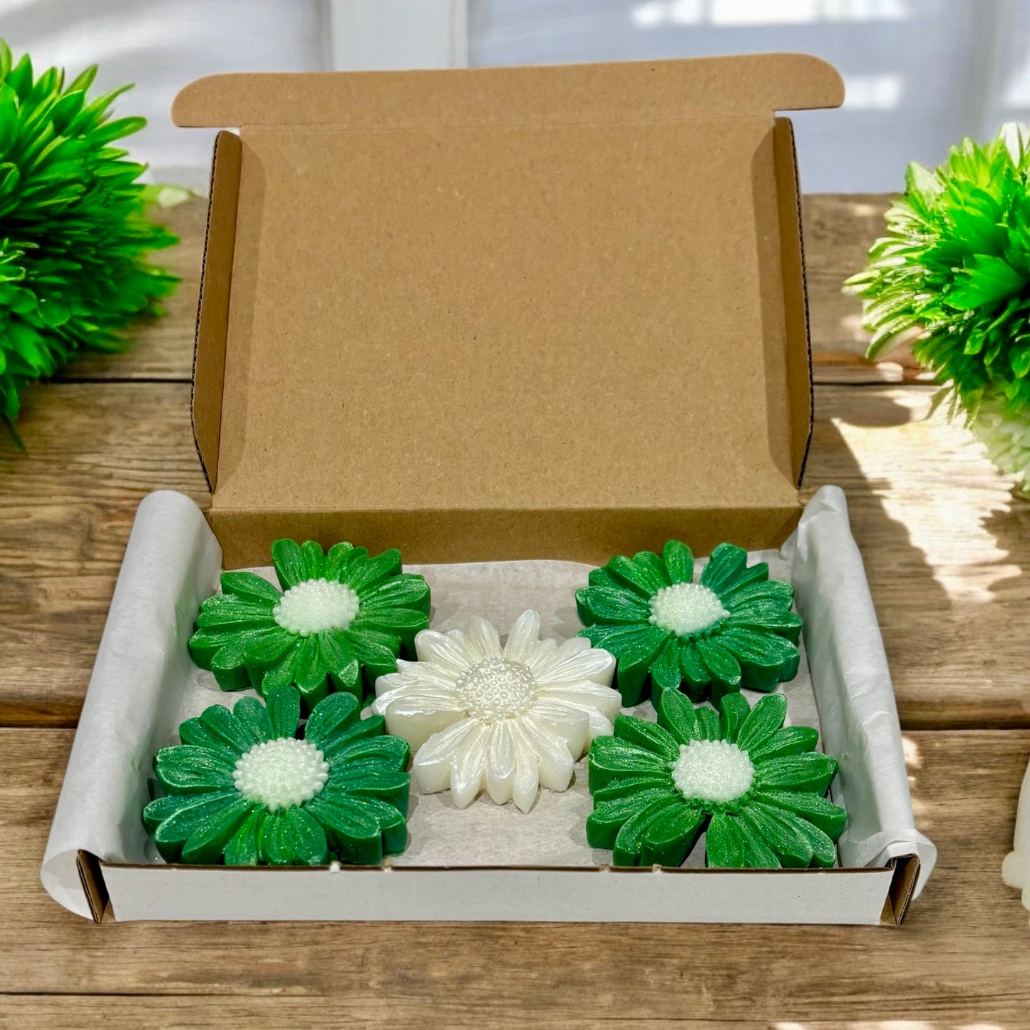 Kindness - Daisy Shaped Wax Melts